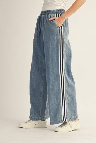 Elastic Washed Denim Pants