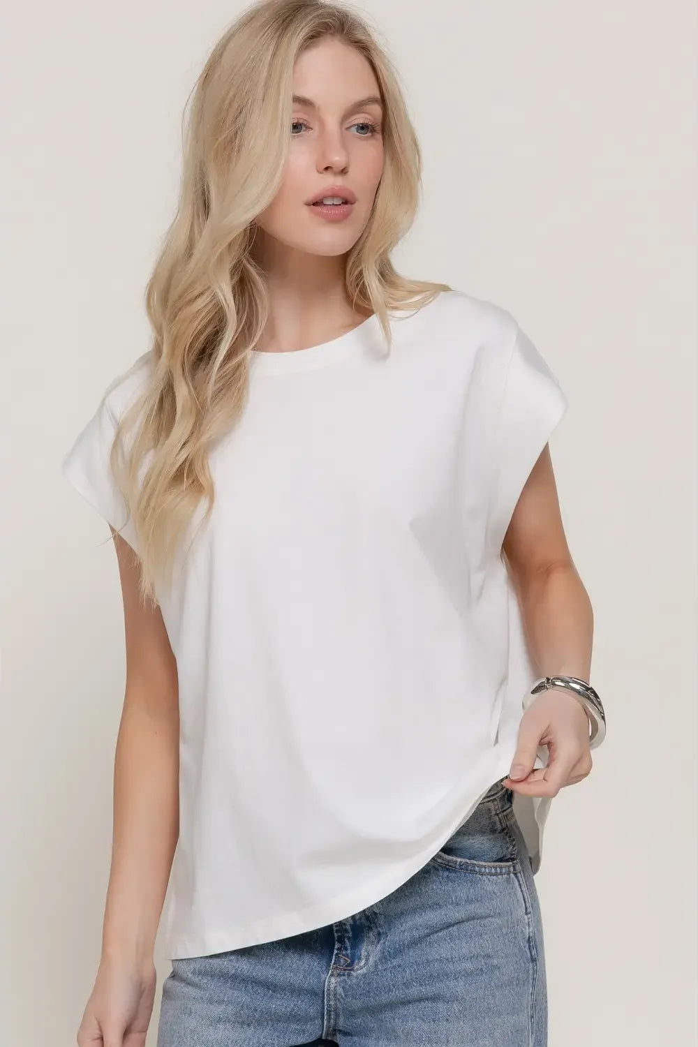 Ivory Round Neck Sleeveless Tee