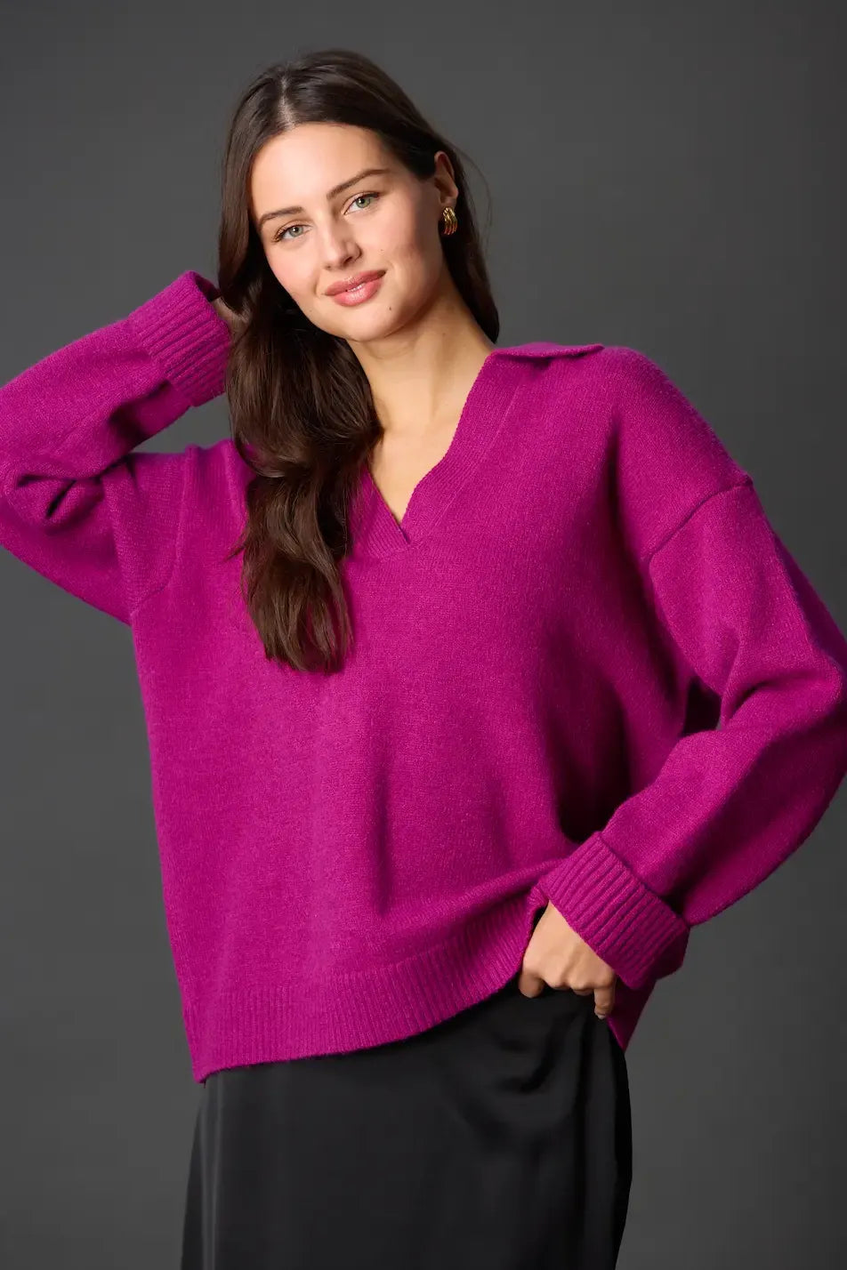 classic round neck button cardigan magenta