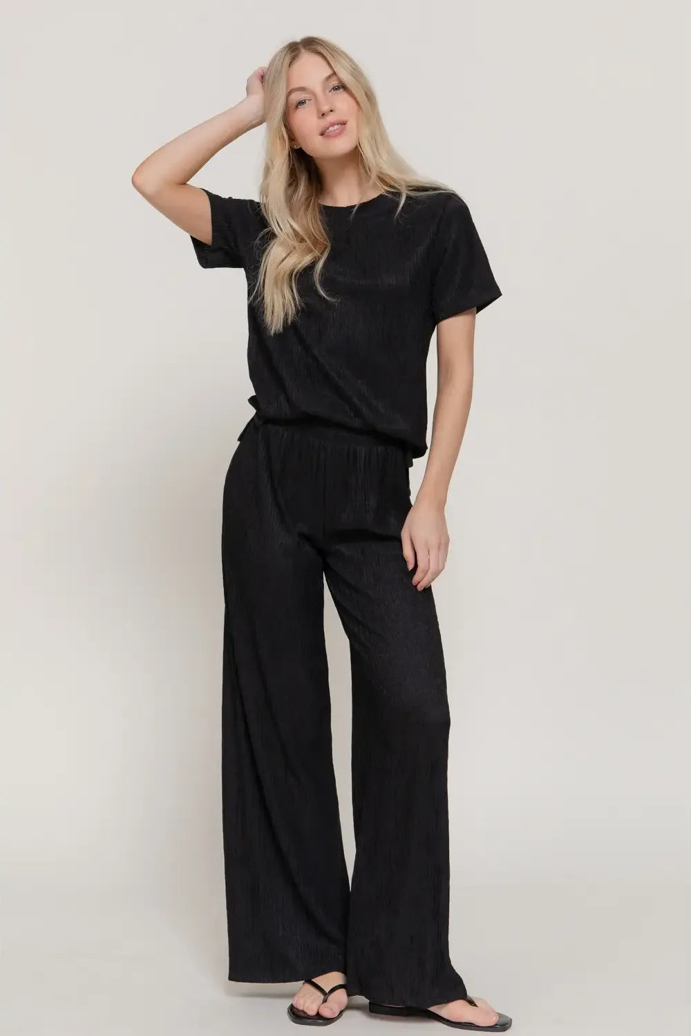 Short Sleeve Knit Black Top