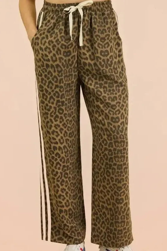 Leopard Printed Side Strip Pants