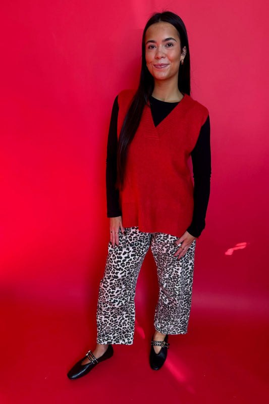 Soft Sweater Vest With Side Slit Red