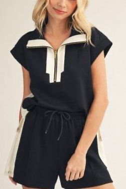 Collared Black and White Top