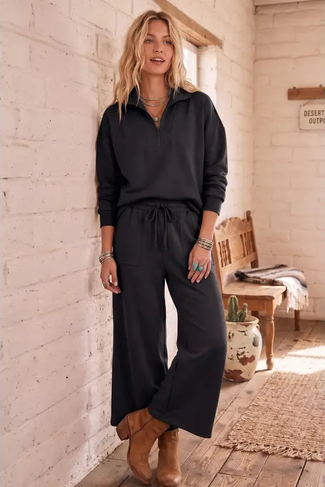 Black Half Zip Long Sleeve Pullover