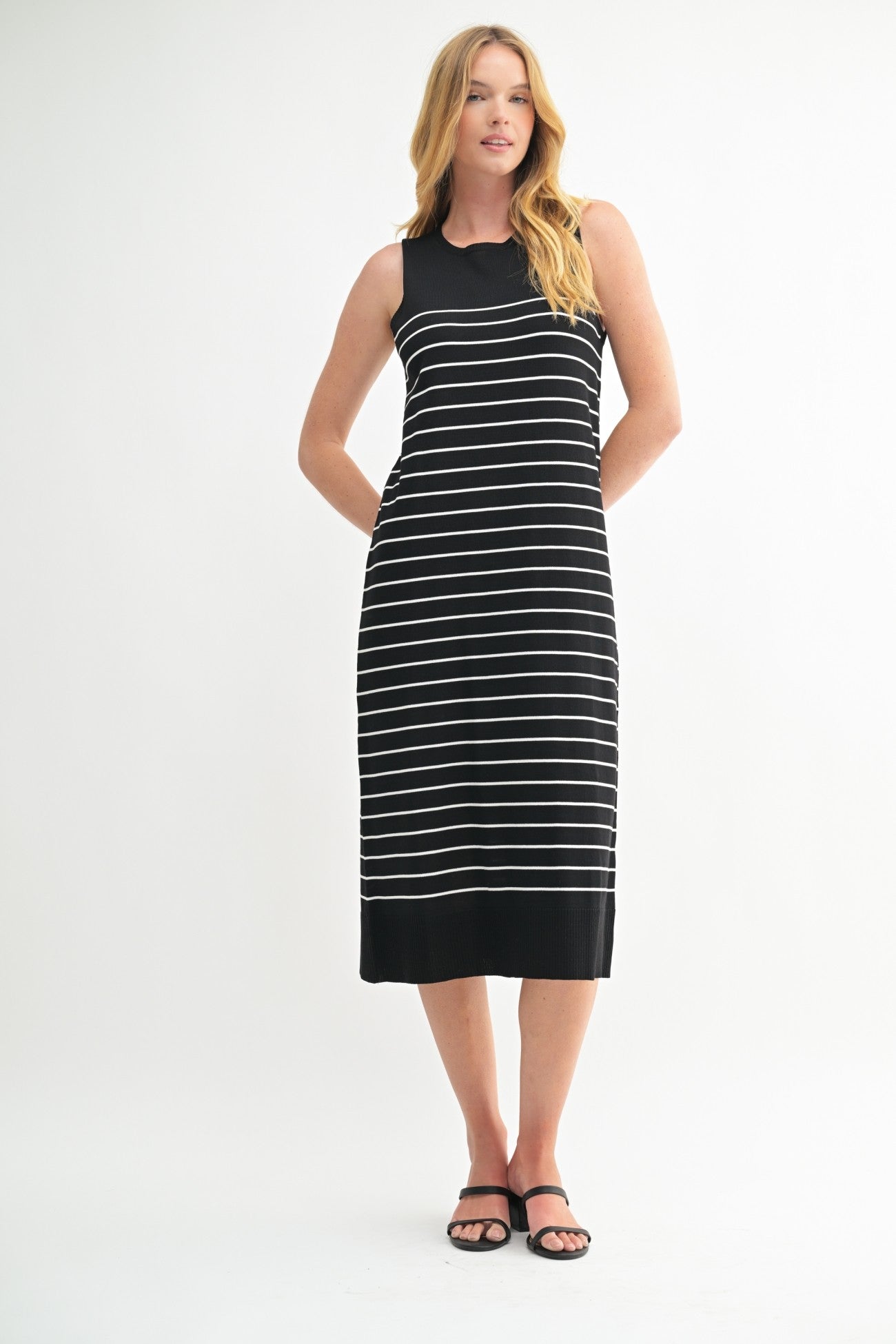 Round Neck Stripe Sleeveless Midi Dress