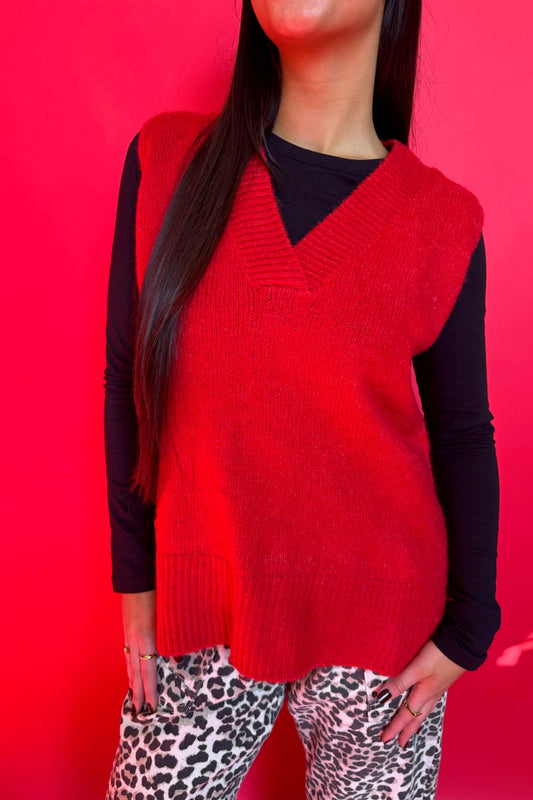 Soft Sweater Vest With Side Slit Red