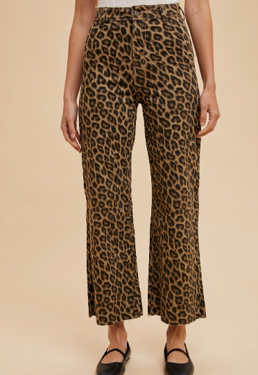 Animal Printed Stretch High Rise Wide Leg Jean